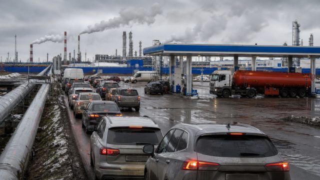 Russia's Fuel Supply Crisis: Impacts of Conflict and Imported Solutions